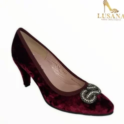Women Le Babe Burgundy Velvet Shoe