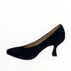 Women Marian Suede V Cut Shoe