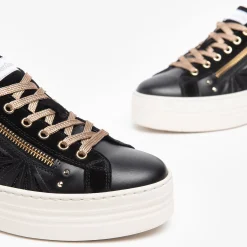 Women NeroGiardini Gold Platform Trainer