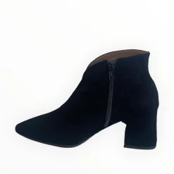 Women Wonders Eliot V Cut Ankle Boot