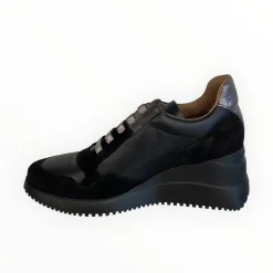 Women Wonders Eva High Wedge Trainer