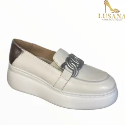 Women Wonders White And Silver Loafer