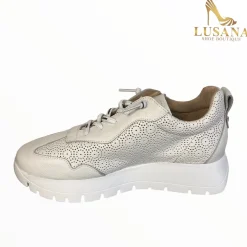 Women Wonders White Trainer